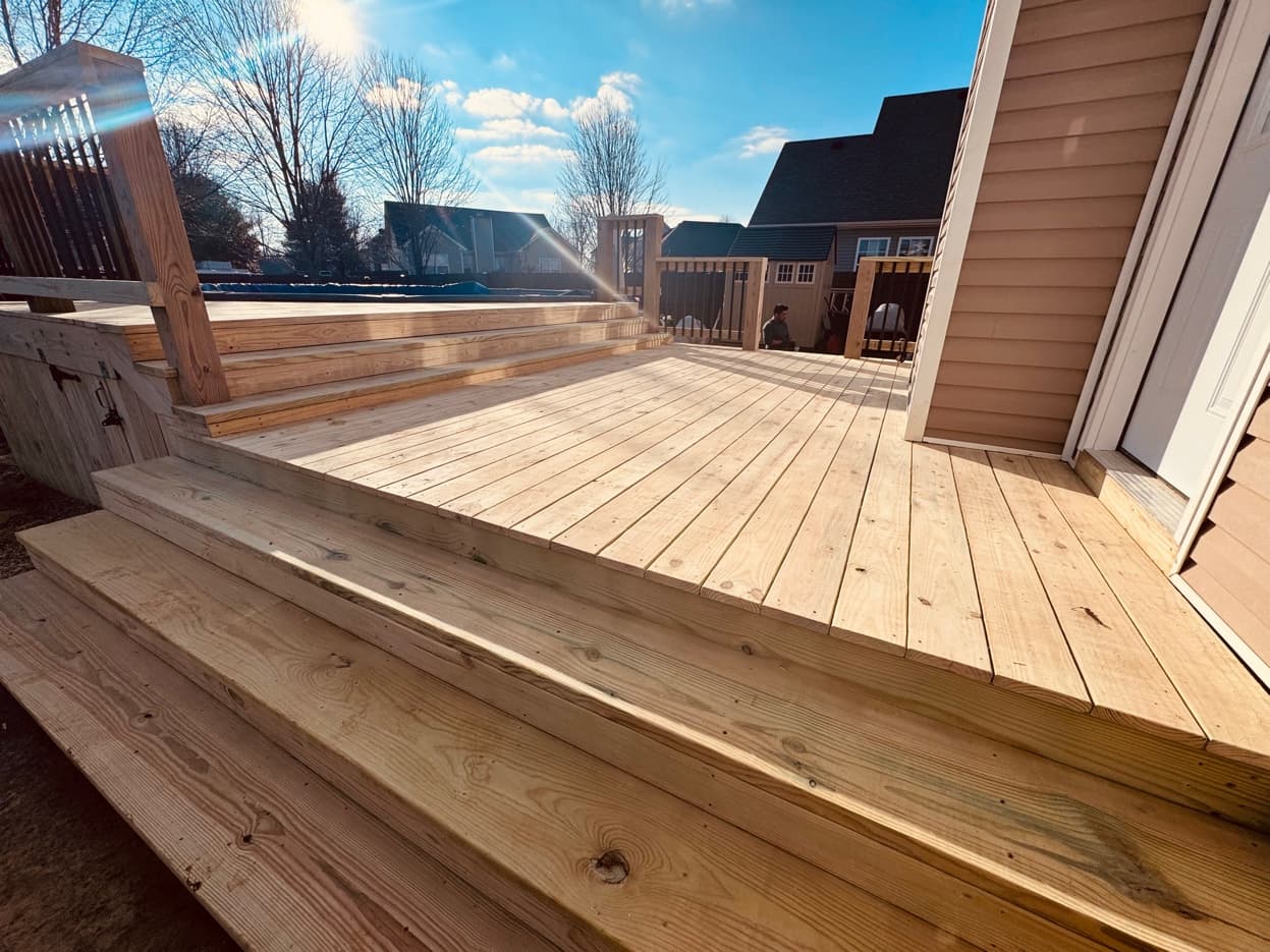 Decks project photo 2