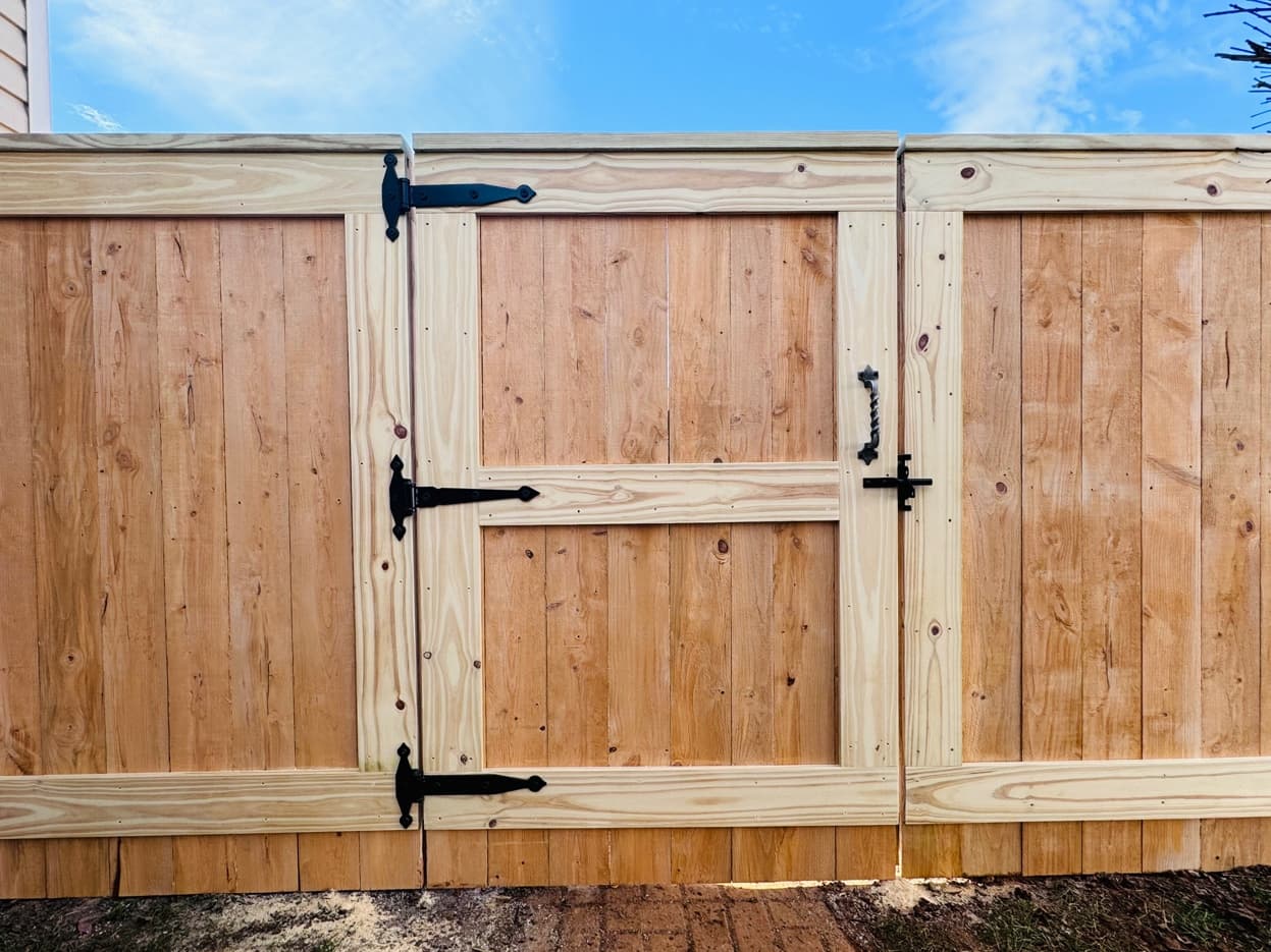 Fences & Gates project photo